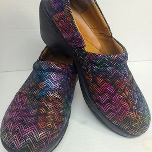 Nurse Mates Bryar Slip On Clogs, Women’s Size 10W, Multi Colored MSRP $100